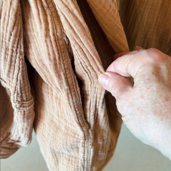 We The Free Tan Button-Up Gauze Flowy Tunic - Picture 3 of 5